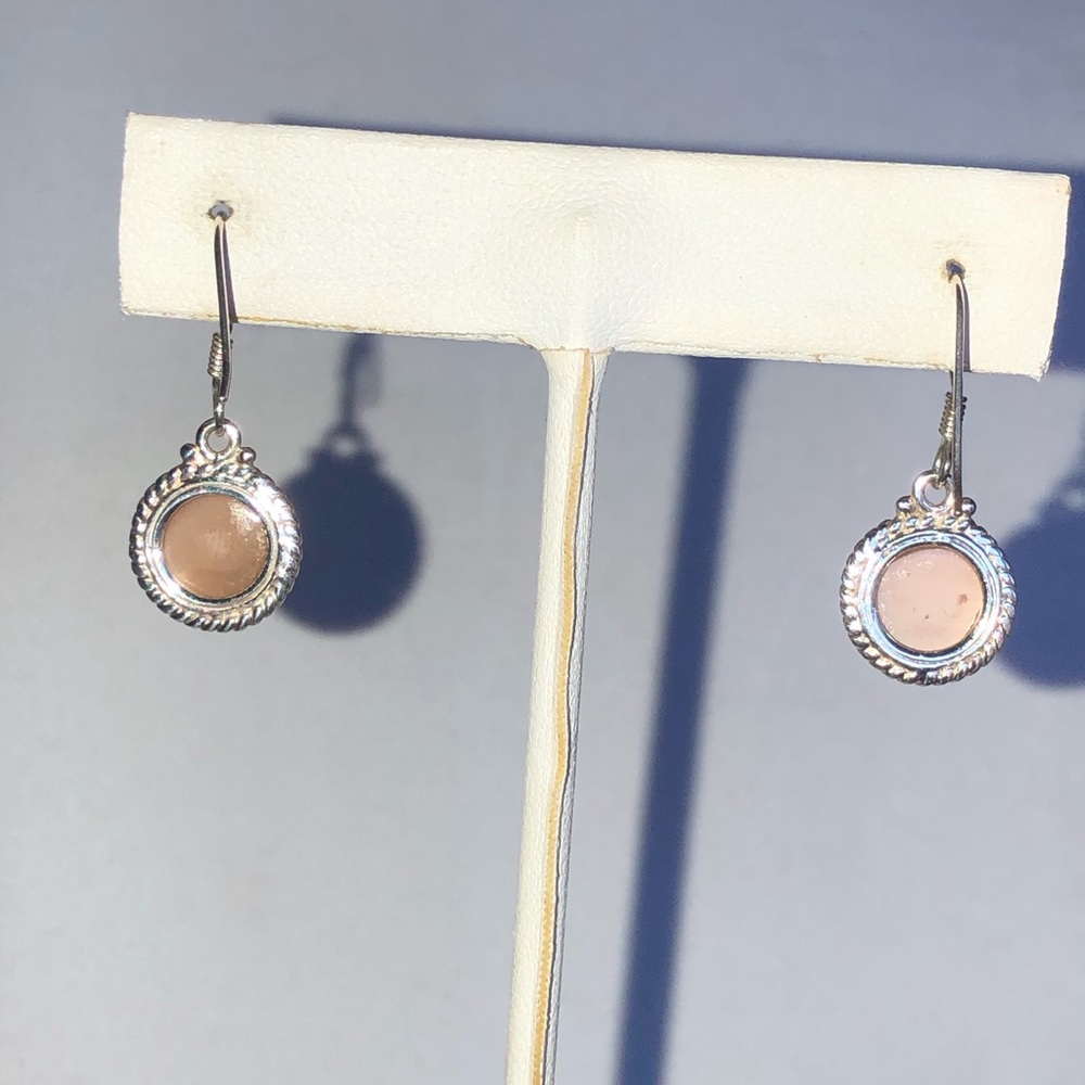 Sri Lankan Peach Moonstones Gemstones (8.60 cts) in Sterling Earrings - Picture 4 of 4